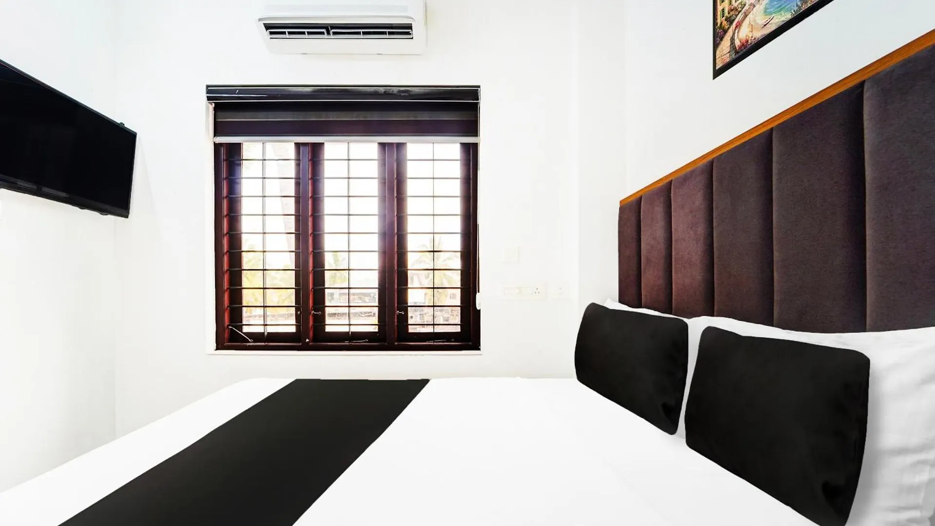Super Hotel O Attukal Near Attakulangara Formerly Remya Residency Thiruvananthapuram 3*,  India