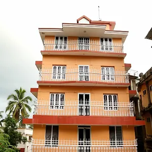 Hotel Oyo 9797 Vbee Plaza